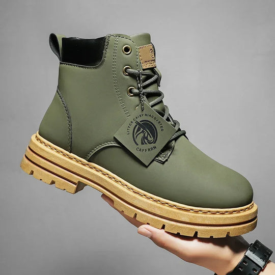 Barry | Wide-fit Lace-Up Casual Flat Boots